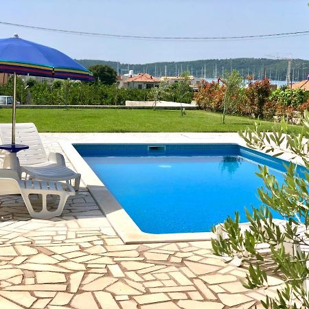 Apartments Teo Trogir Eksteriør bilde
