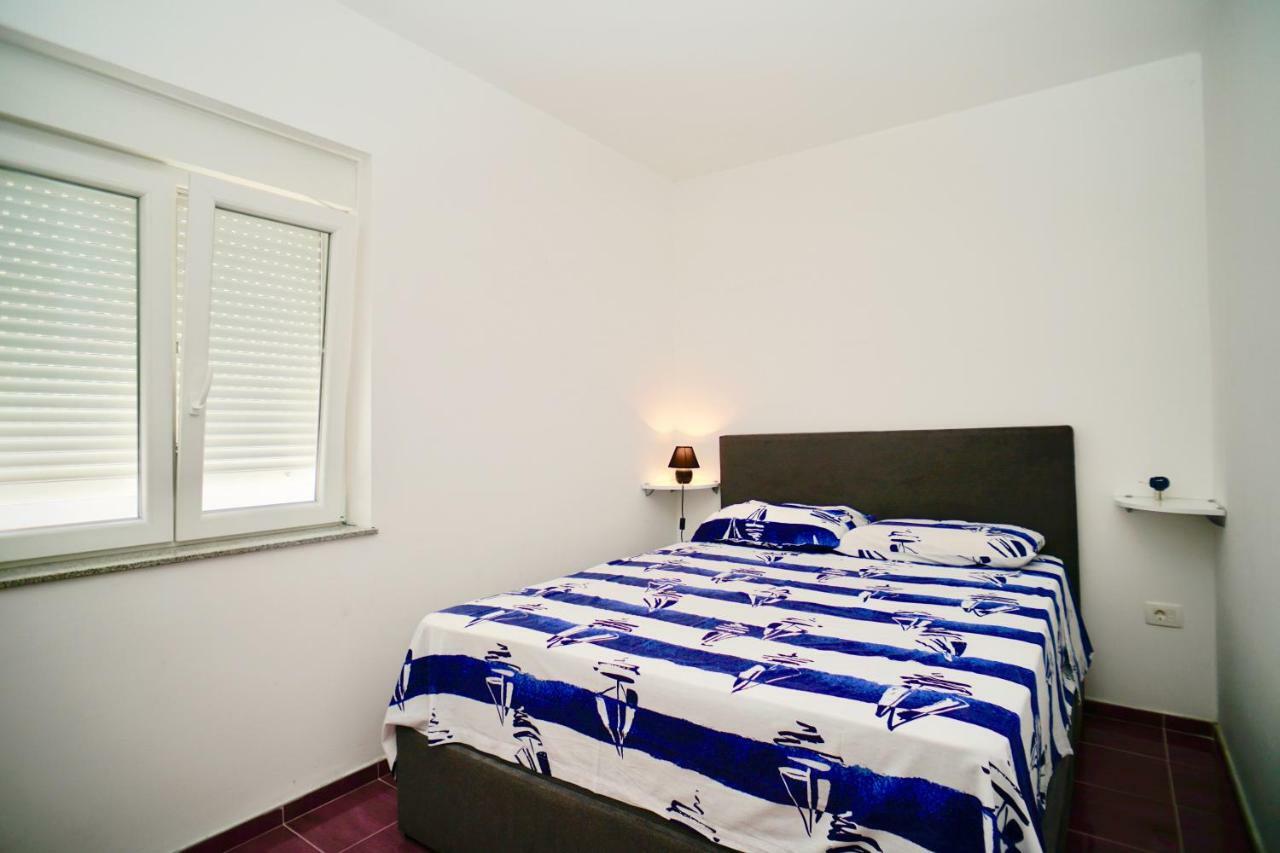 Apartments Teo Trogir Eksteriør bilde